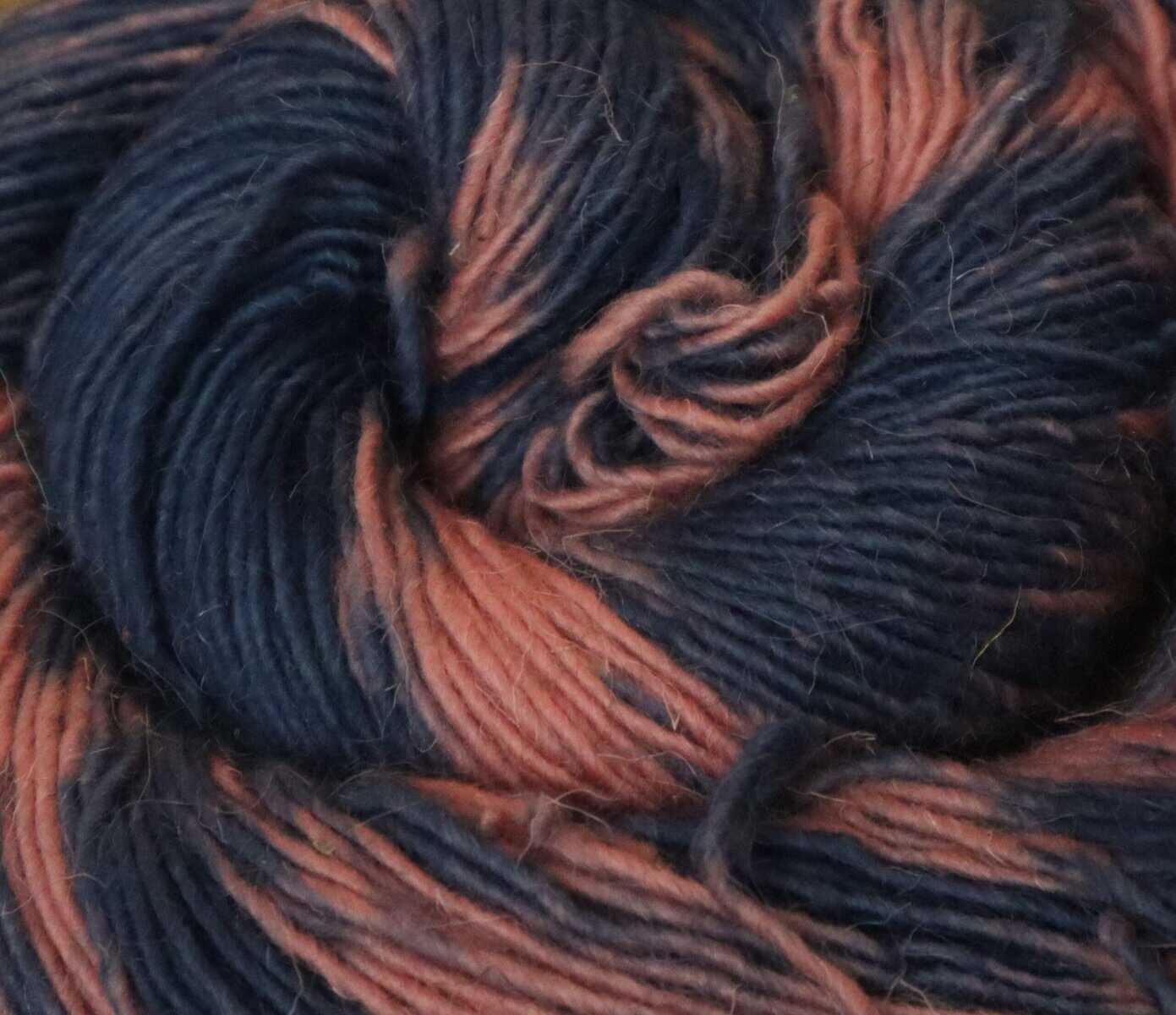 IMG_1943 Weaving In Beauty Navajo-Churro Weaving Yarn Size 1 - Cochineal/Indigo Tie Dye