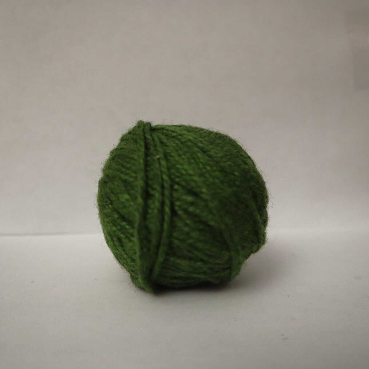 IMG_1594 Nellie Joe's Never-Fail Edging Cord - Kiwi, Medium, 2-Ply