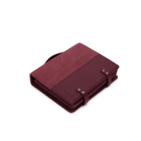 della Q Hook & Needle Notebook closed